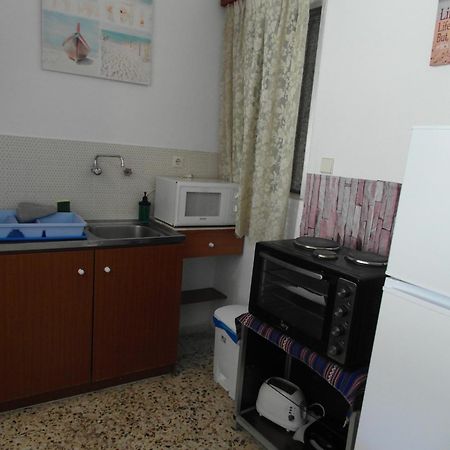 Eri Studios Agia Marina  Room photo