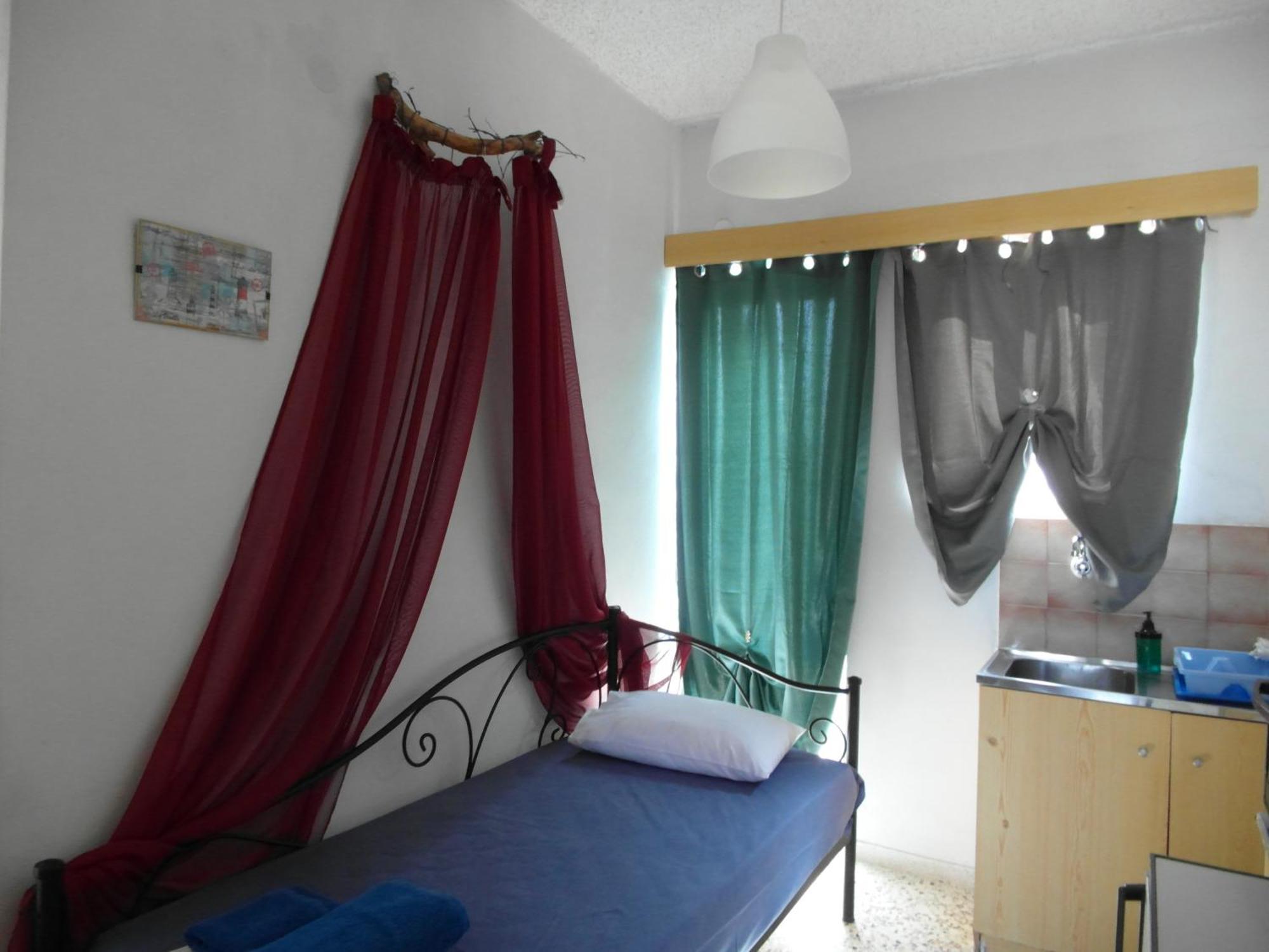 Eri Studios Agia Marina  Room photo