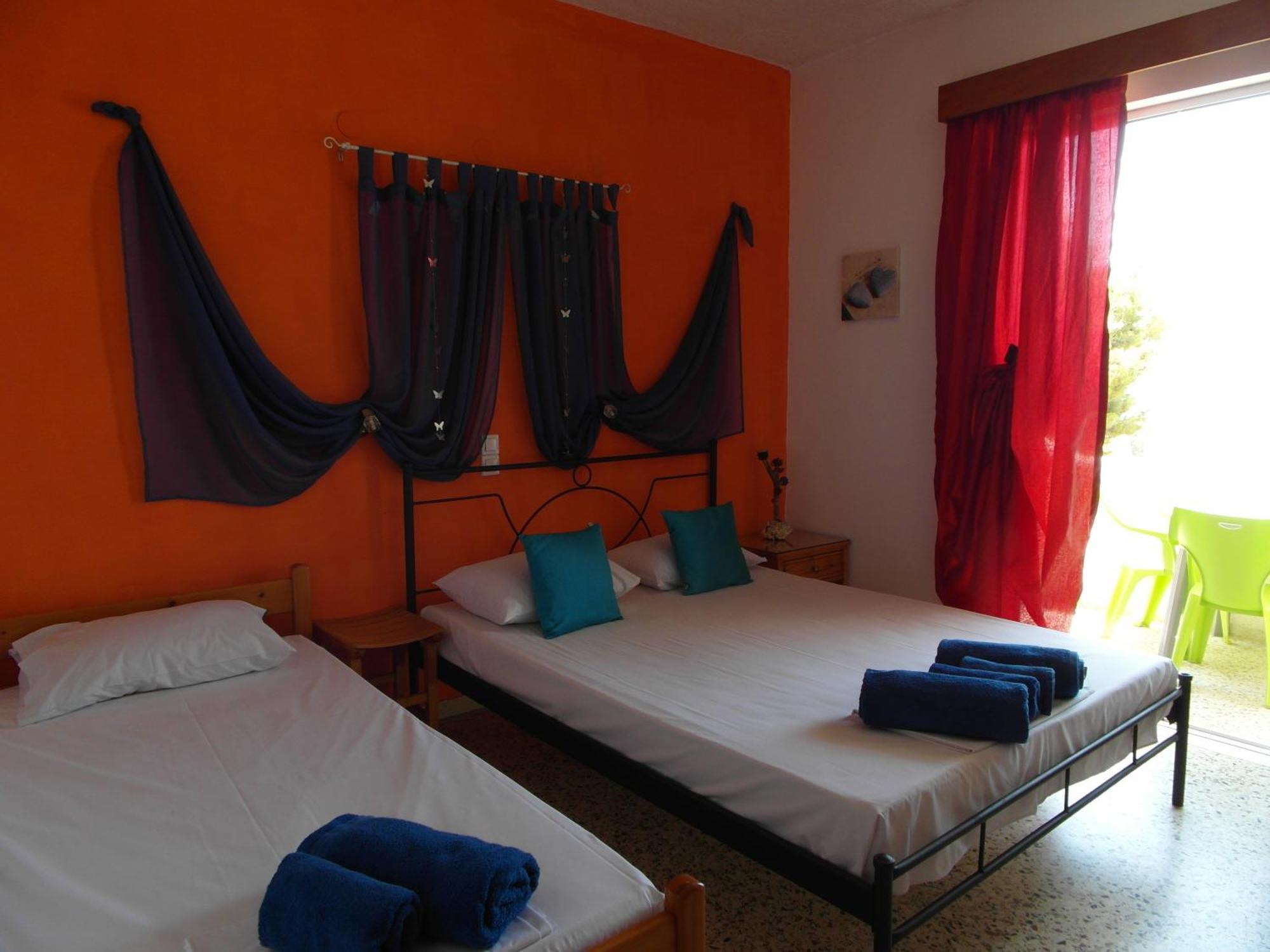 Eri Studios Agia Marina  Room photo