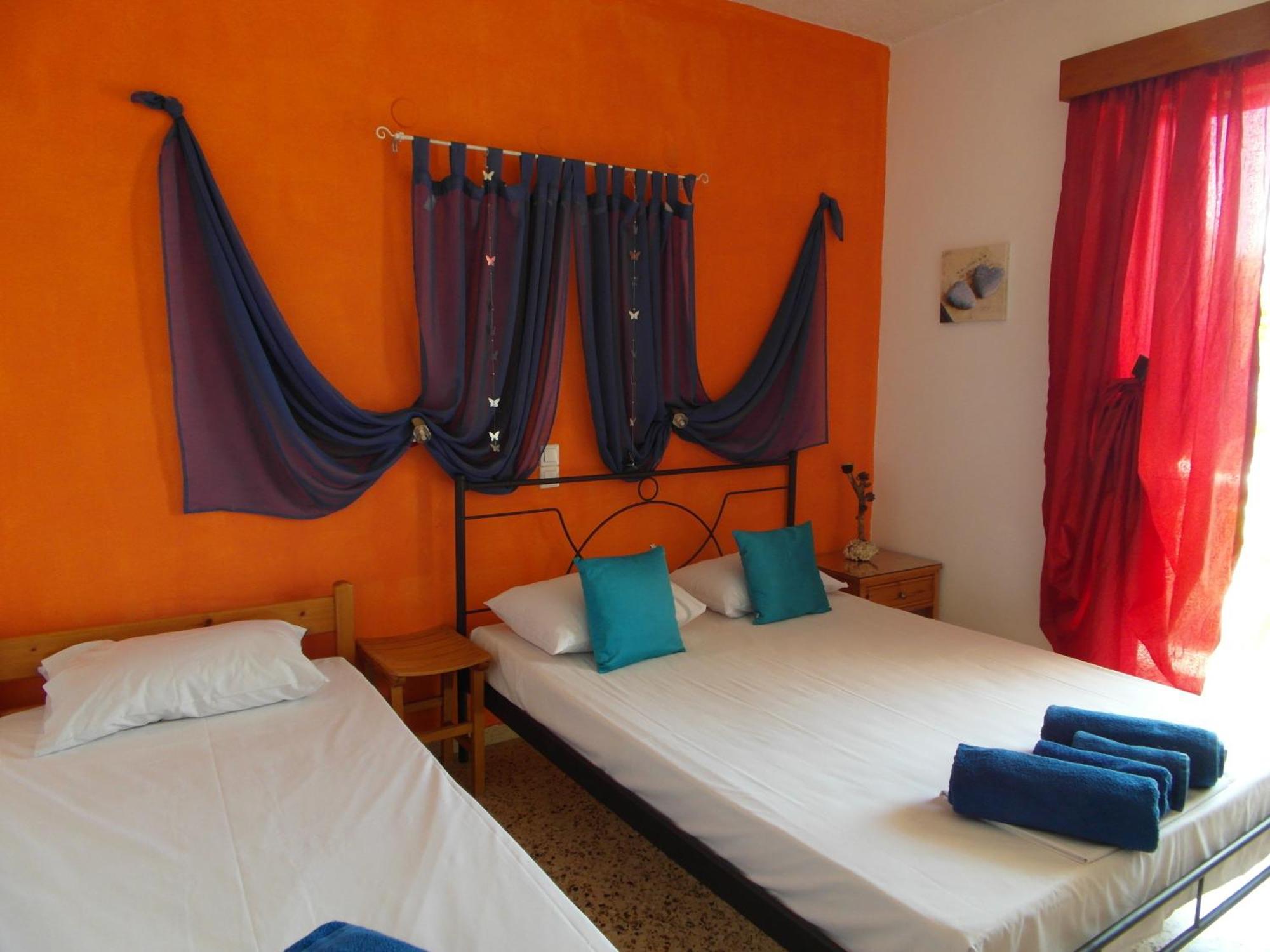 Eri Studios Agia Marina  Room photo