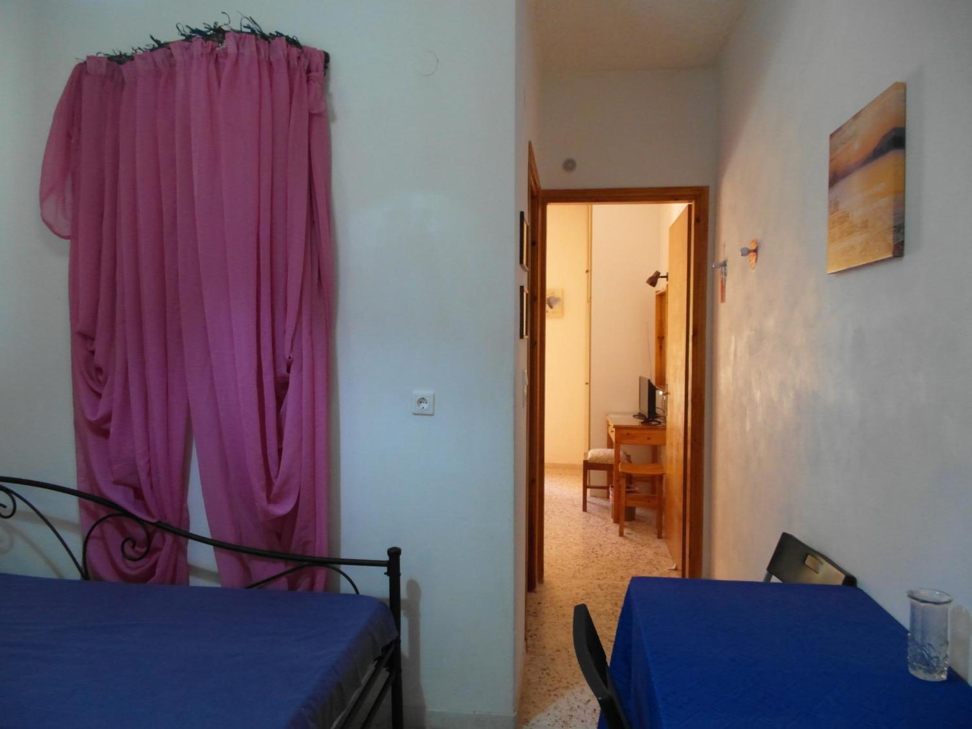 Eri Studios Agia Marina  Room photo