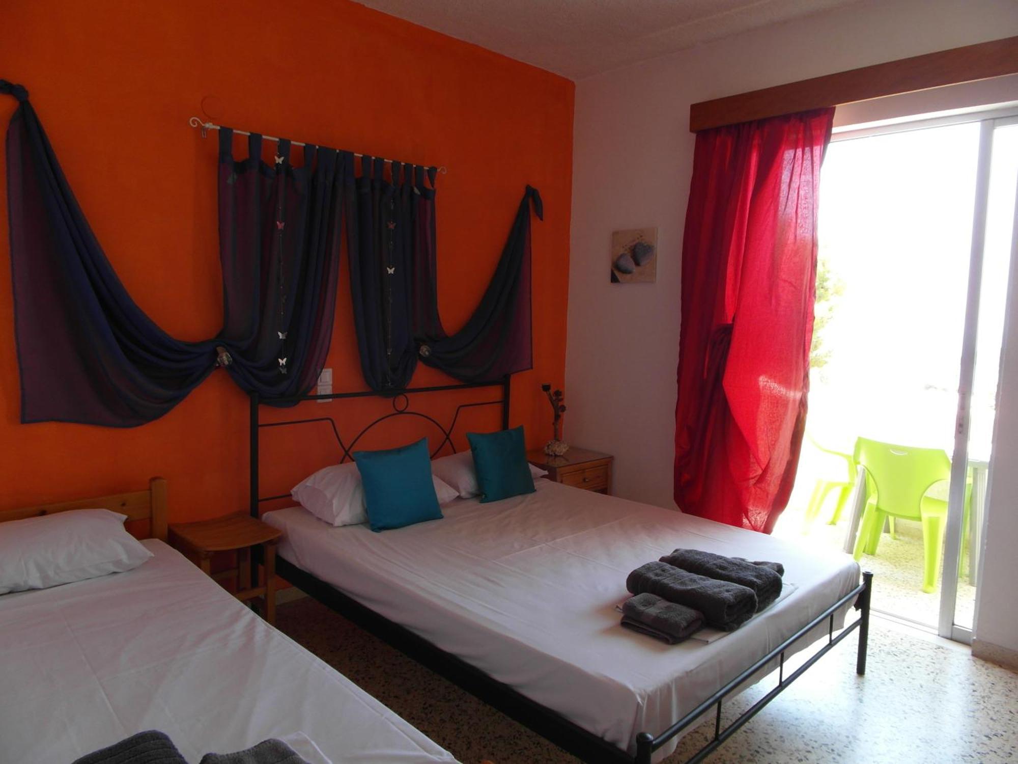 Eri Studios Agia Marina  Room photo