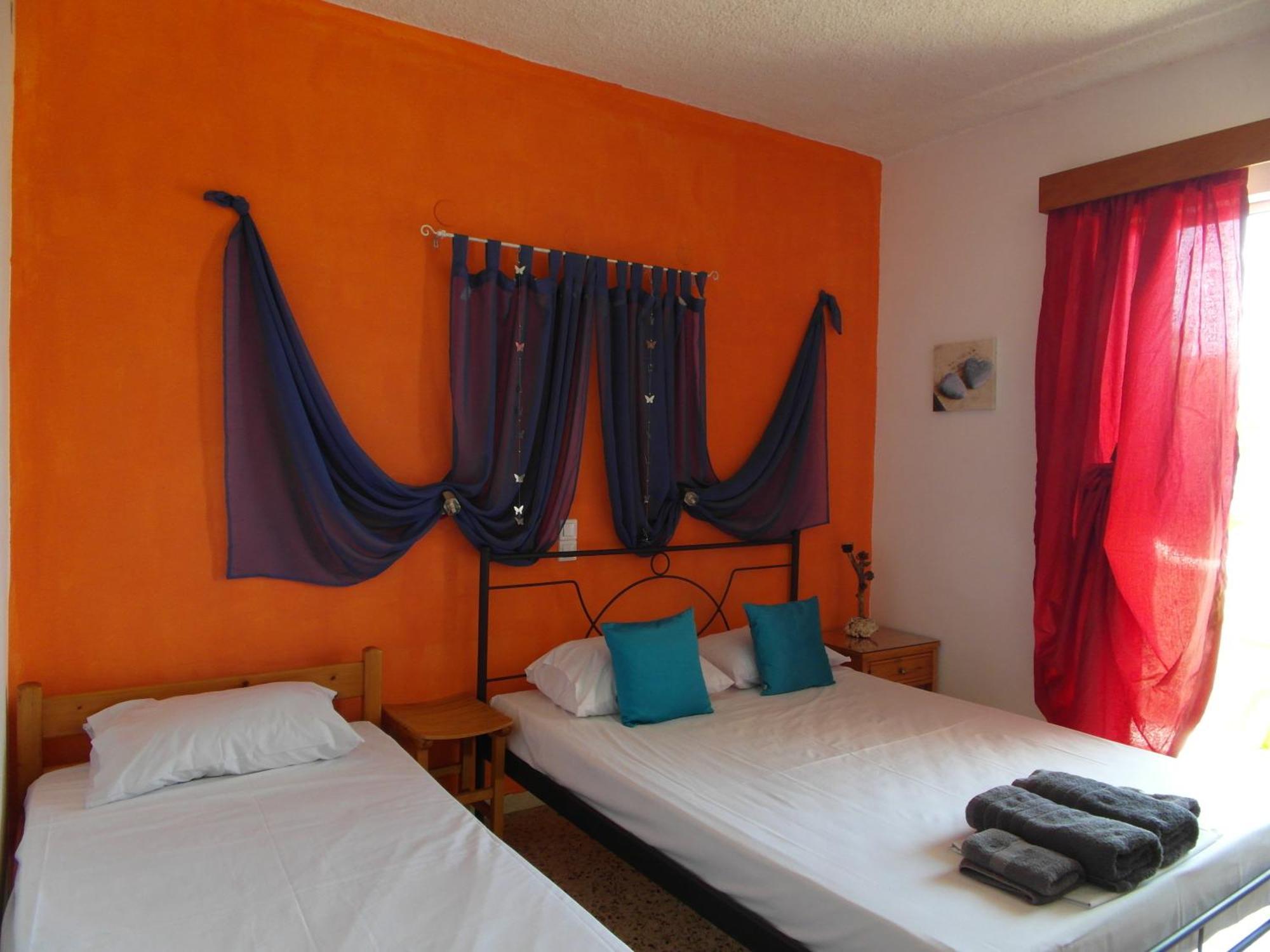 Eri Studios Agia Marina  Room photo