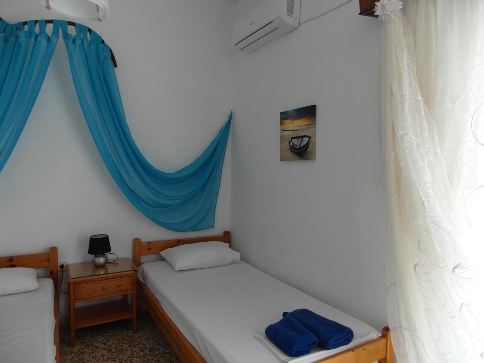 Eri Studios Agia Marina  Room photo