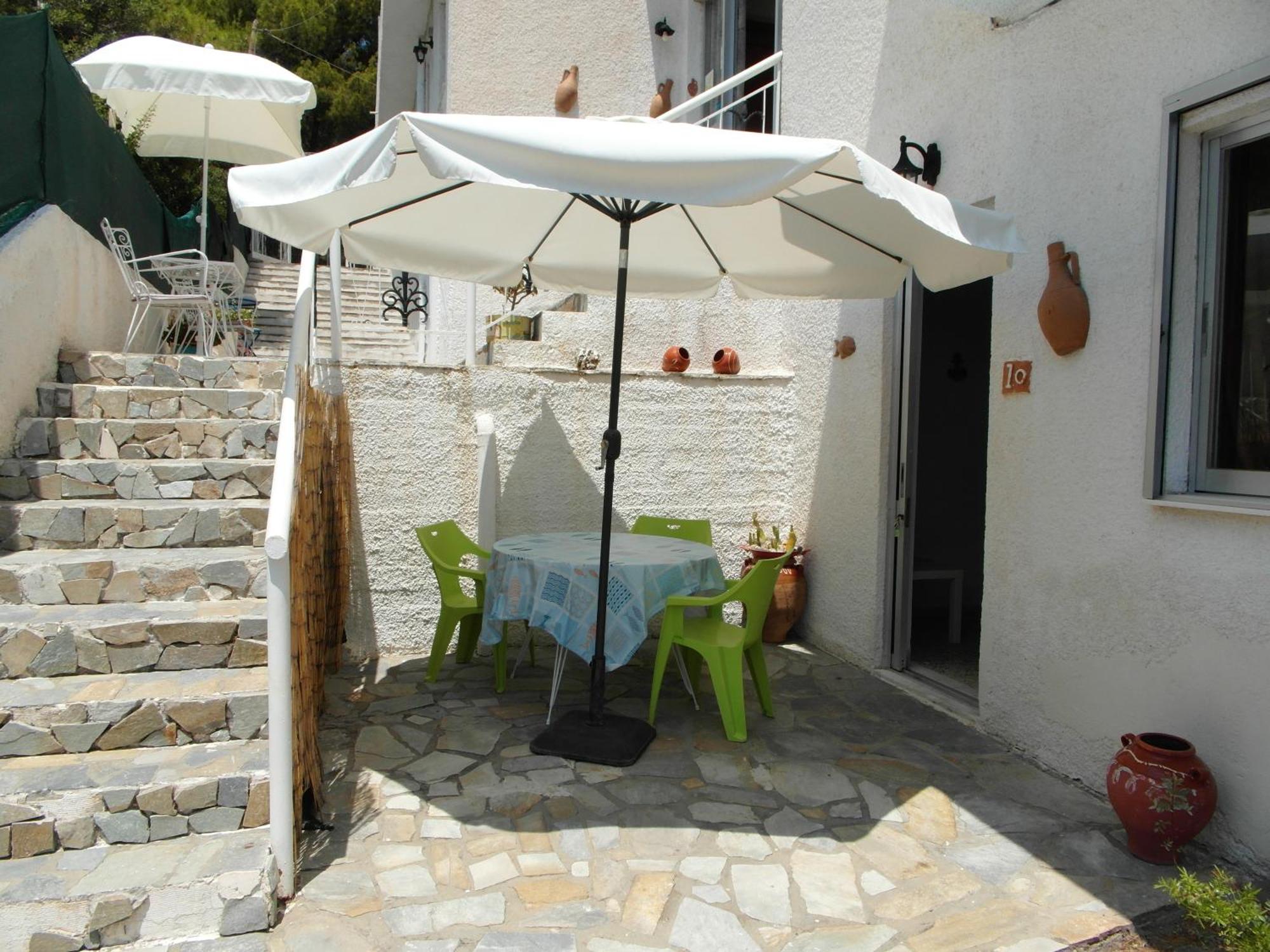Eri Studios Agia Marina  Room photo