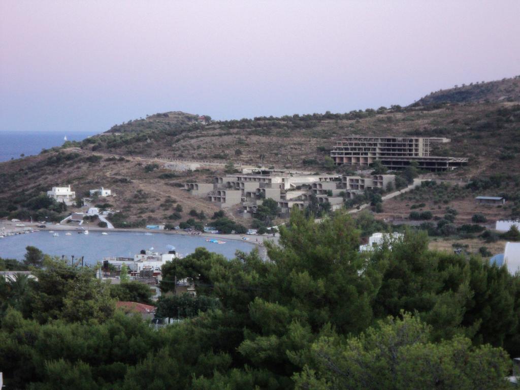 Eri Studios Agia Marina  Exterior photo